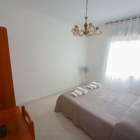 Апарт отель Casa Vacanze L'Orizzonte Вальдериче Экстерьер фото