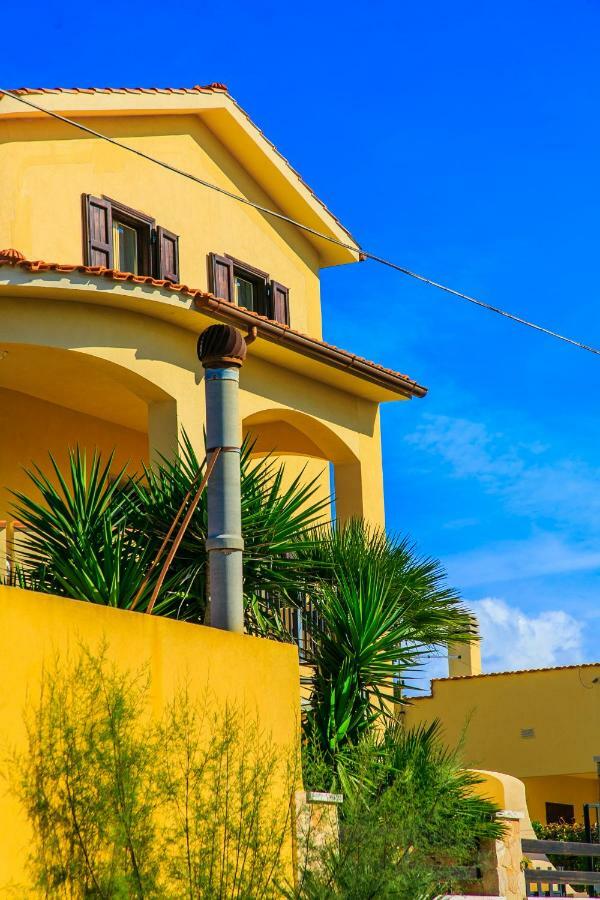 Апарт отель Casa Vacanze L'Orizzonte Вальдериче Экстерьер фото
