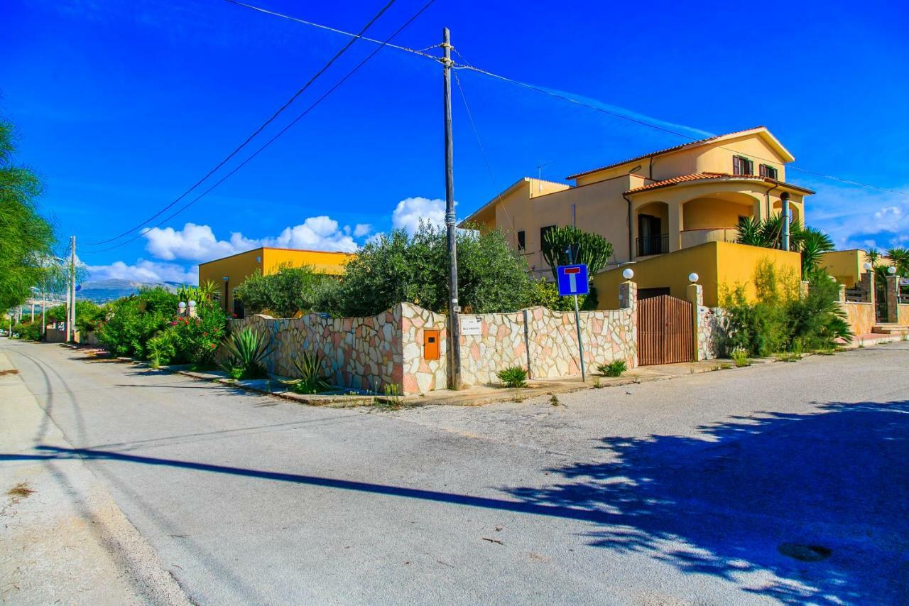 Апарт отель Casa Vacanze L'Orizzonte Вальдериче Экстерьер фото