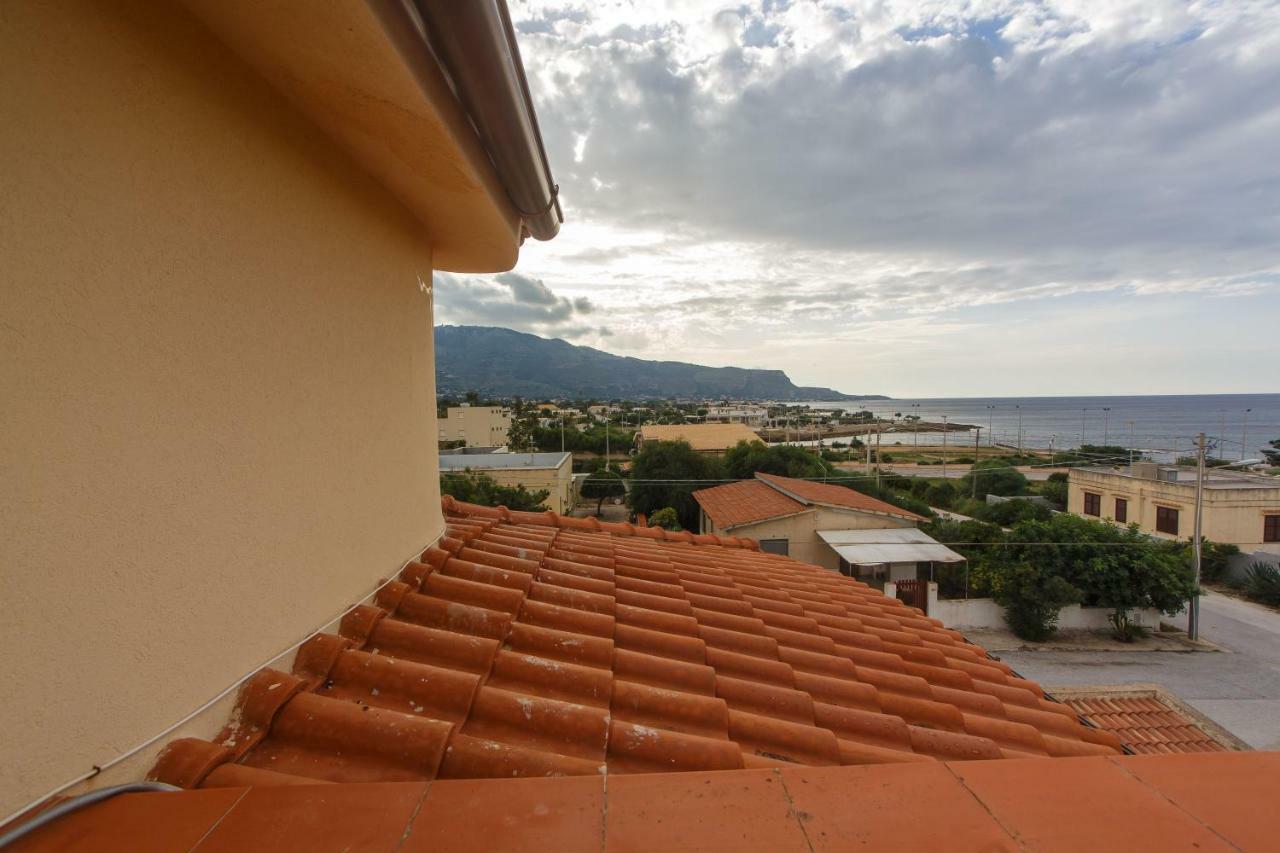 Апарт отель Casa Vacanze L'Orizzonte Вальдериче Экстерьер фото