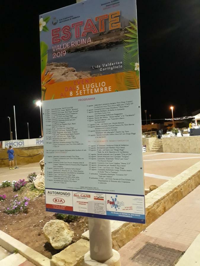 Апарт отель Casa Vacanze L'Orizzonte Вальдериче Экстерьер фото
